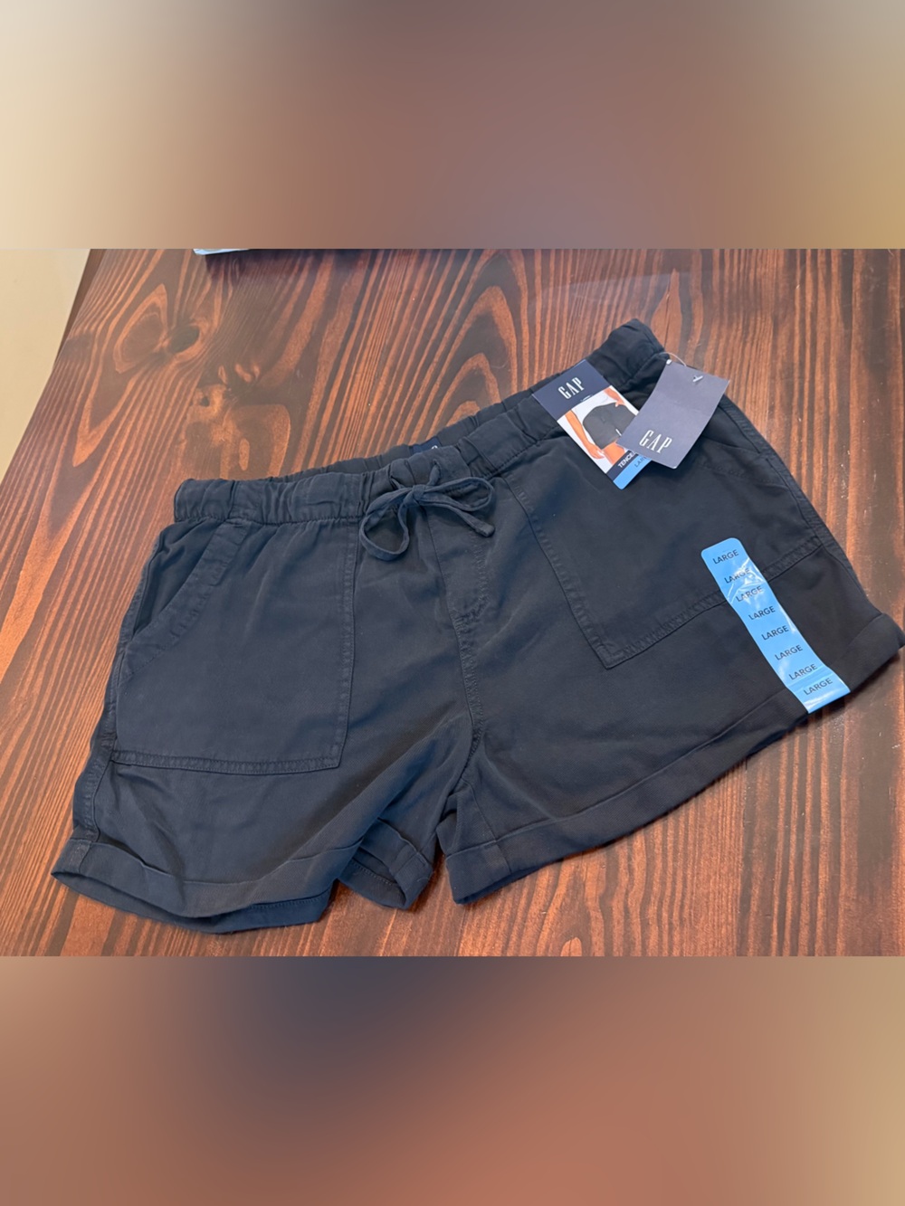 GAP Womens Black Athletic Drawstring Shorts NWT Size L Hip2Hip Measurements 18”